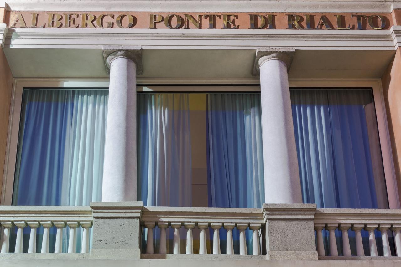 Hotel Ponte Di Rialto Crema Exterior photo